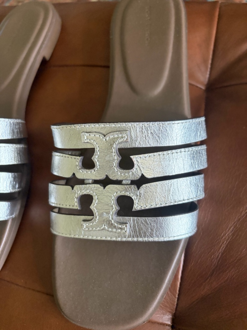 Tory Burch Ines Sandal color/Mushroom Size 10 - Picture 3 of 5